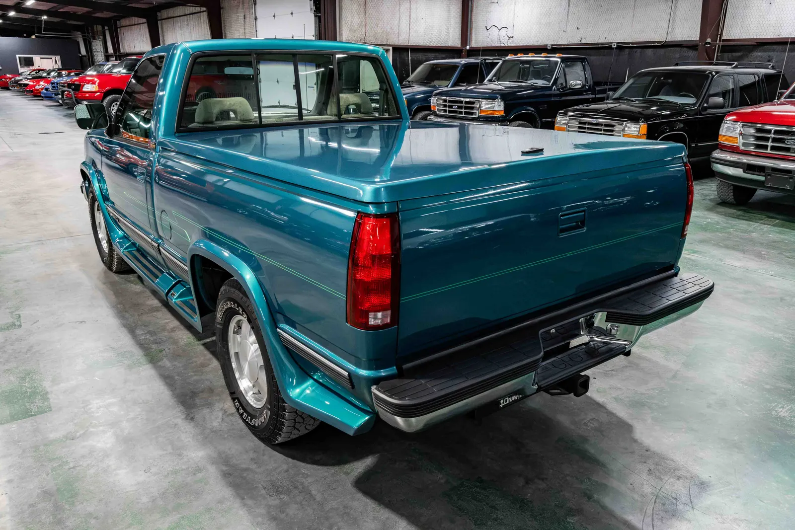 1993-Chevrolet-K1500-Bright Teal Metallic-189857-35.jpg